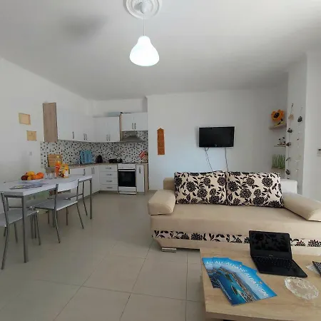 Rossana Sea View Apartment Sarande Exterior photo